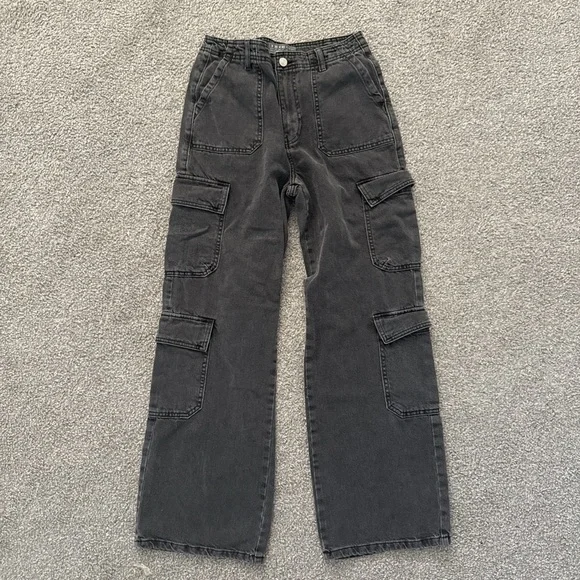 Black Cargo Pants - Picture 1 of 1